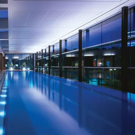 Crown Promenade Melbourne-2